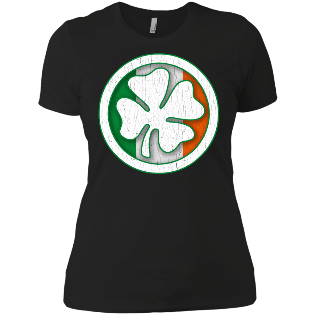 irish flag shamrock circle T-Shirt