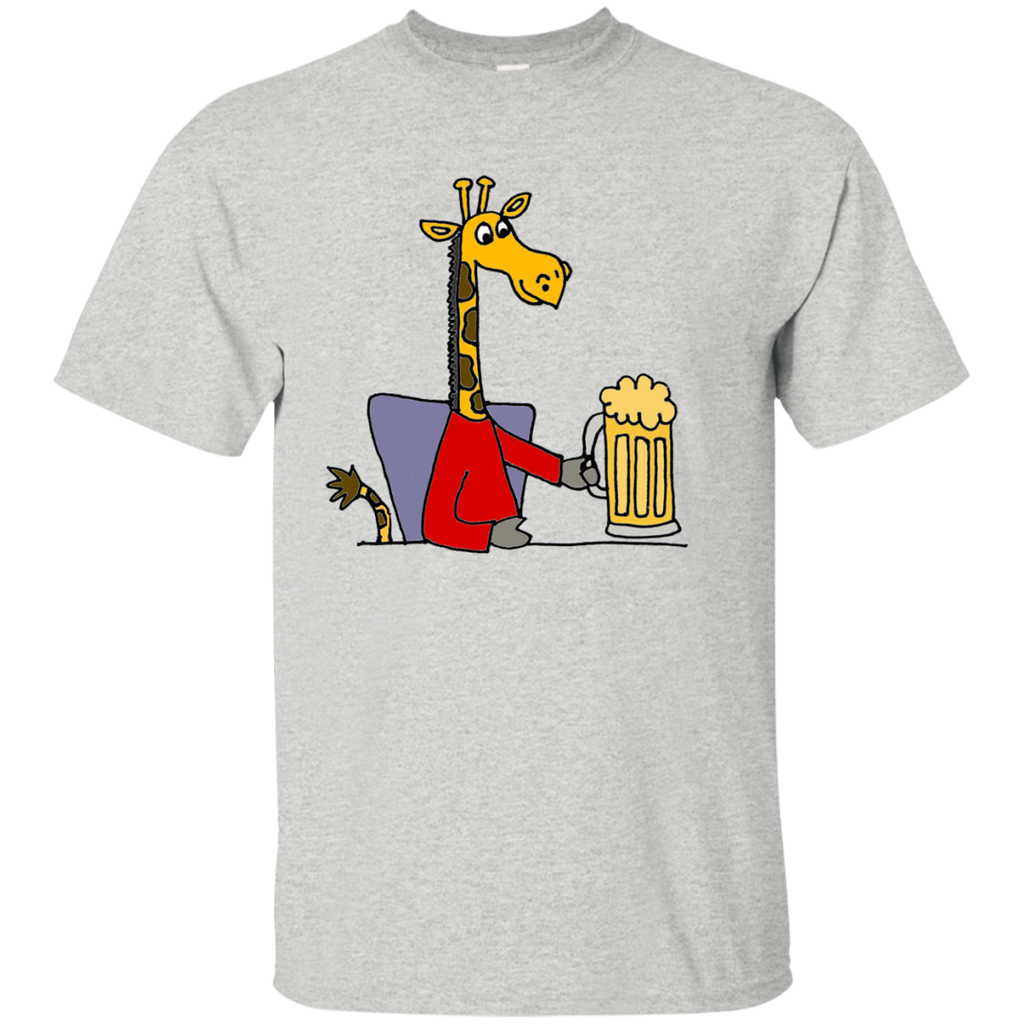funny cool giraffe drinking tall mug of beer T-Shirt