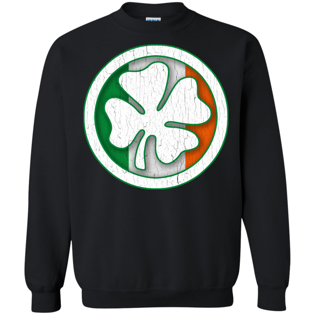 irish flag shamrock circle T-Shirt