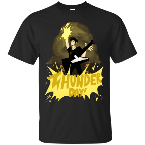 familyjules7x thunder day sweatshirt T-Shirt