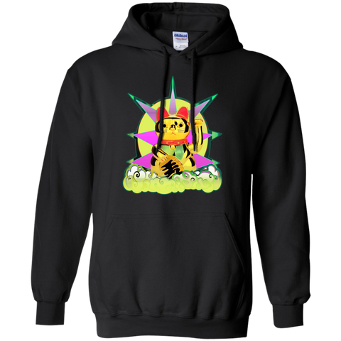beckoning cat T-Shirt