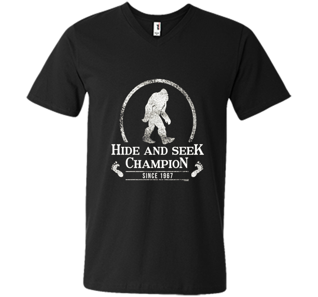 Hide & Seek Champion Since 1967 T-shirt Funny Bigfoot Gift