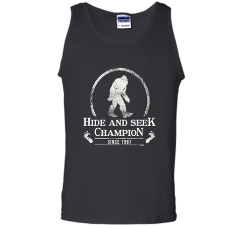 Hide & Seek Champion Since 1967 T-shirt Funny Bigfoot Gift
