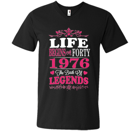 1976 Women , Life begins at Forty. The birth of legends